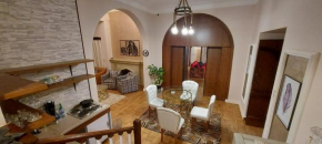 Duplex with a private entrance and garden with Maadi's